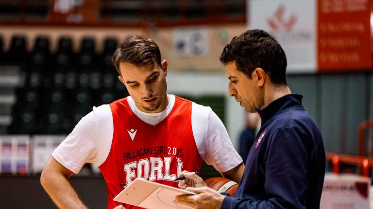 Toni Perkovic ha saputo rendersi subito molto utile alla causa biancorossa nel debutto di Torino (foto Lolli)