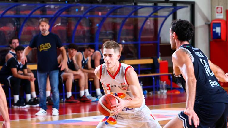 Maks Klanjscek, guardia slovena dell’Andrea Costa, si conferma capocannoniere del girone dopo le prime quattro giornate (foto Mmph)