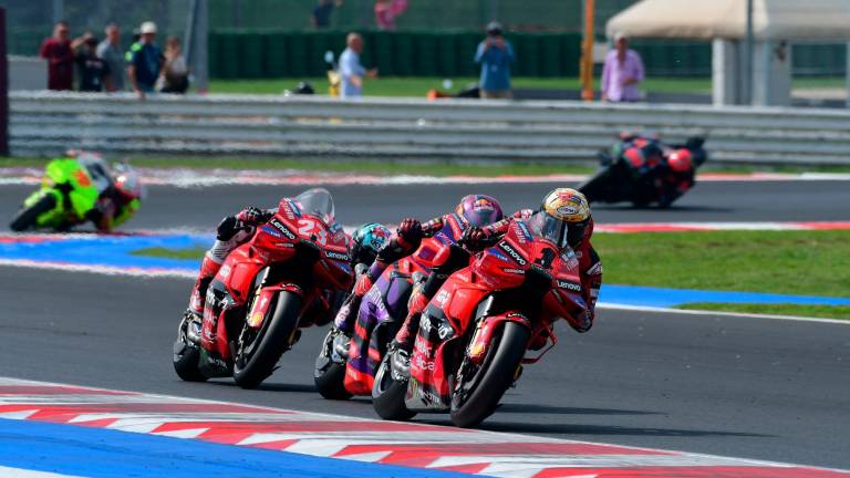 Enea Bastianini farà di tutto per riavvicinarsi in classifica a Jorge Martin e Pecco Bagnaia foto alberto fini