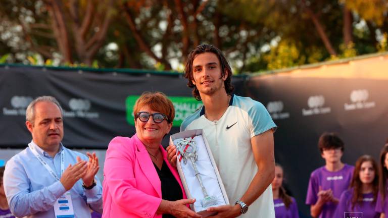 In alto Lorenzo Musetti durante la finale del torneo del Carpena nel 2020