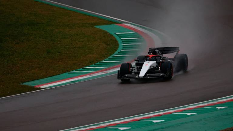 La Racing Bulls di Isack Hadjiar ieri in pista a Imola per i test (foto Mmph)