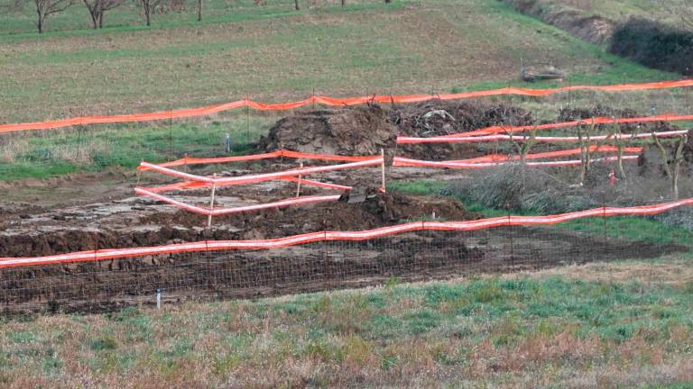 Cesena, resti archeologici d’epoca romana affiorano a Diegaro nel cantiere Snam