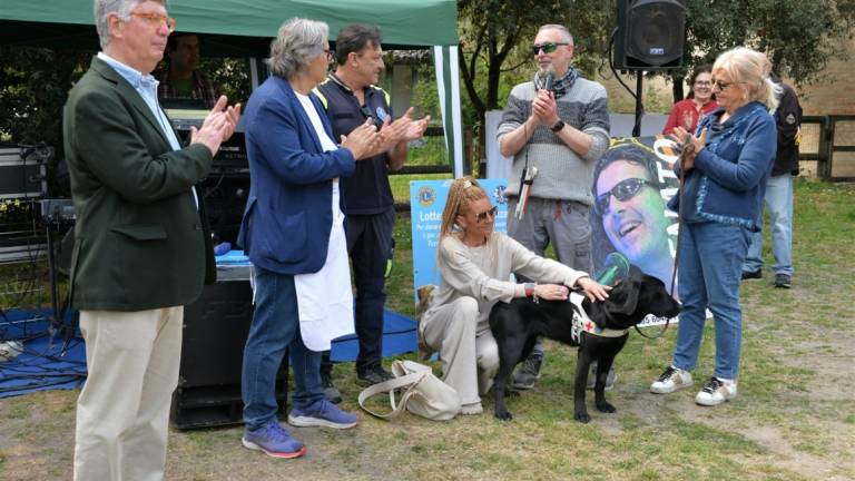 Ravenna dal Lions Club Dante Alighieri un cane guida per