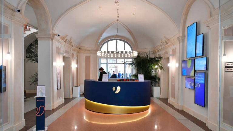 La sede forlivese di Unieuro a palazzo Hercolani