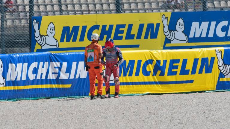 MotoGp, “Ho sbagliato io”: Marquez sereno dopo la caduta in prova a Misano VIDEO GALLERY