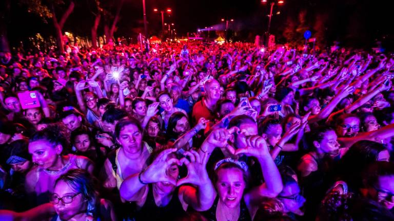 Notte Rosa 2025: “Hit’s summer” è lo slogan per il week-end dal 20 al 22 giugno