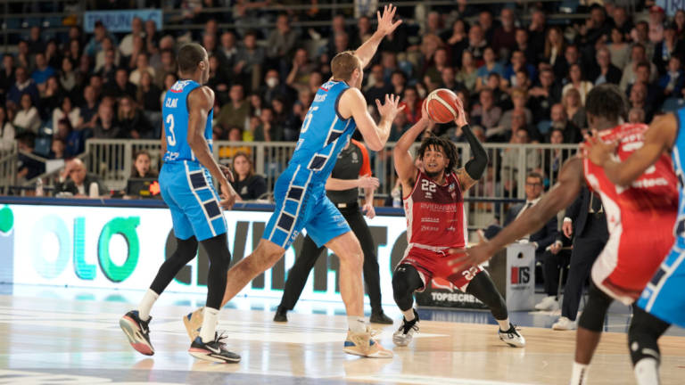 Basket A2 play-off, le sfide tra RivieraBanca e Treviglio posticipate di un giorno: si gioca venerdì e domenica