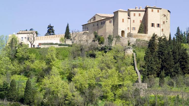 Bertinoro, via alla mappatura delle mura castellane con un drone