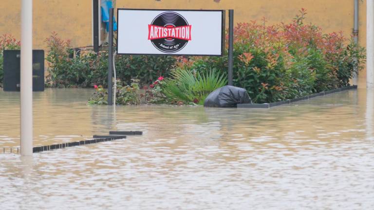 Maltempo in Romagna, a Faenza tre alluvioni in meno di 16 mesi, il quartiere Borgo in ginocchio VIDEO GALLERY