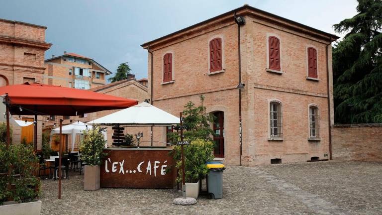 La palazzina di destra dell’ex macello di via Mulini