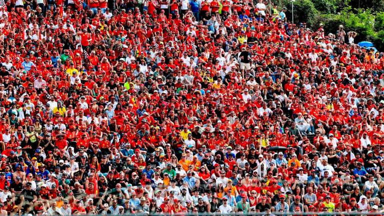 La carica dei duecentomila e l’orgoglio di Imola: «Eravamo pronti, siamo stati all’altezza» - Gallery