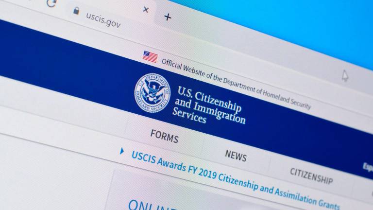 Modulo I-485 spiegato: come richiedere la Green Card negli Stati Uniti