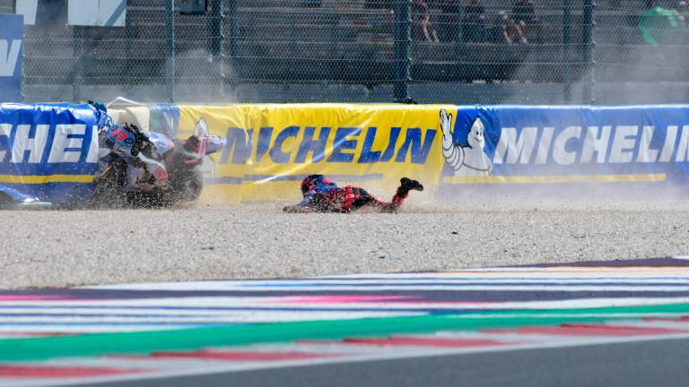 MotoGp, “Ho sbagliato io”: Marquez sereno dopo la caduta in prova a Misano VIDEO GALLERY