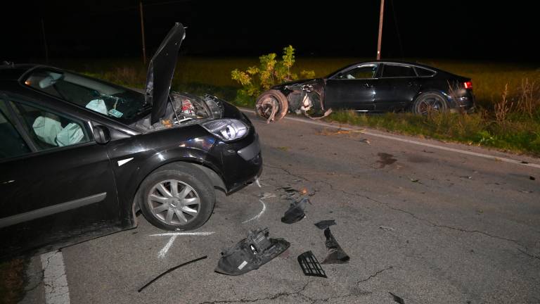 Forlì, scontro tra auto: 3 feriti