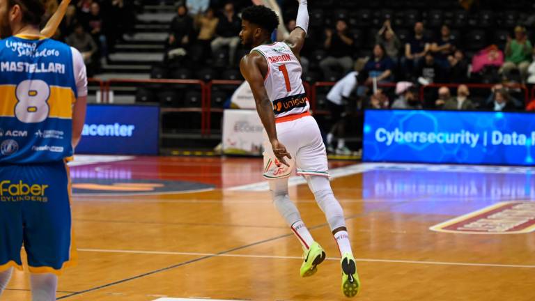 Le strade di Shawn Dawson e della Pallacanestro Forlì 2.015 si sono separate oggi (foto Fabio Blaco)