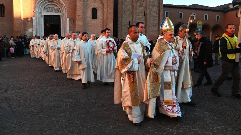 La processione è partita da San Mercuriale (fotoservizio Fabio Blaco)