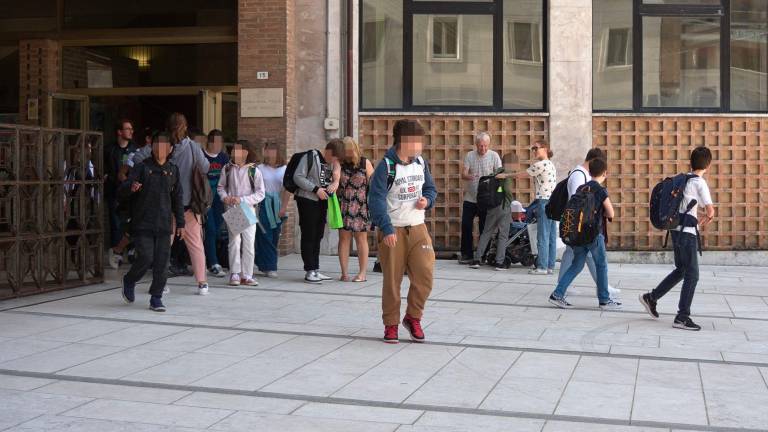 Primo giorno di scuola dopo l’alluvione del maggio 2023