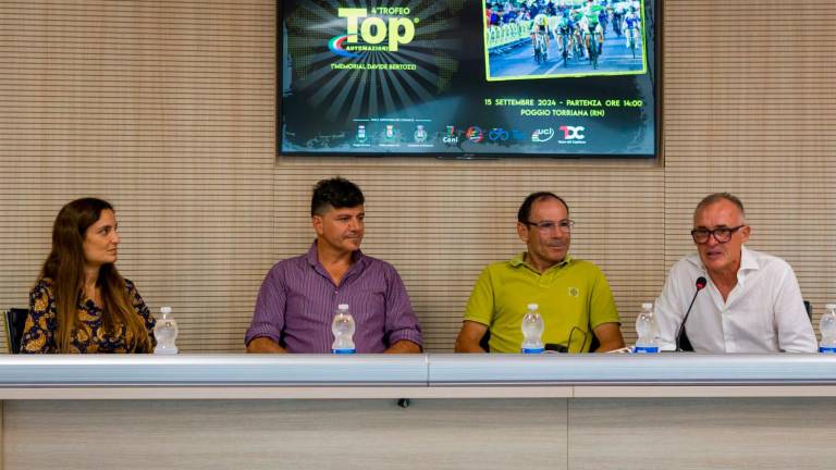 Il tavolo dei relatori alla conferenza stampa di presentazione del 4° trofeo “Top Automazioni” foto GIANNATEMPO