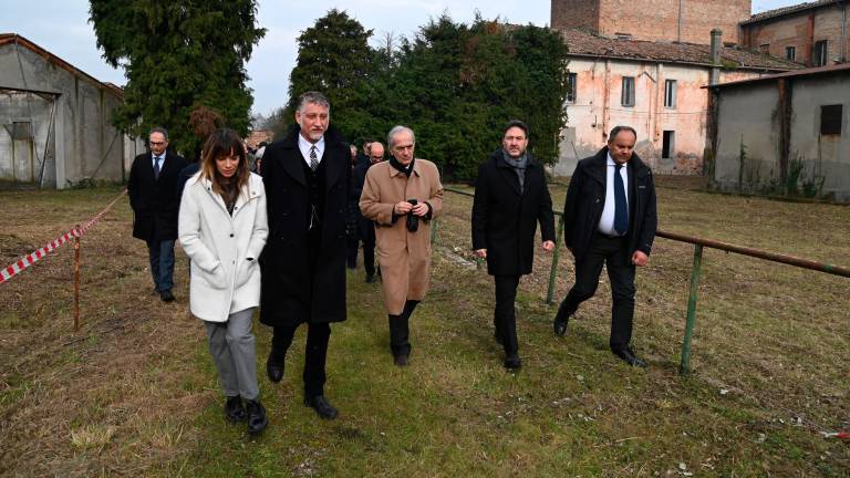 Forlì, il ministro Giuli in visita all’ex monastero della ripa e al teatro “Fabbri” FOTOGALLERY E VIDEO