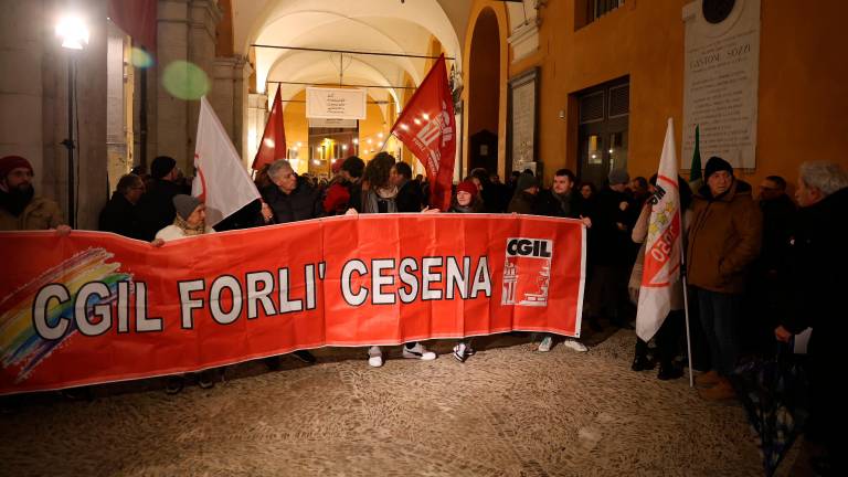 Cesena in piazza: “Contro la deriva autoritaria del Governo”