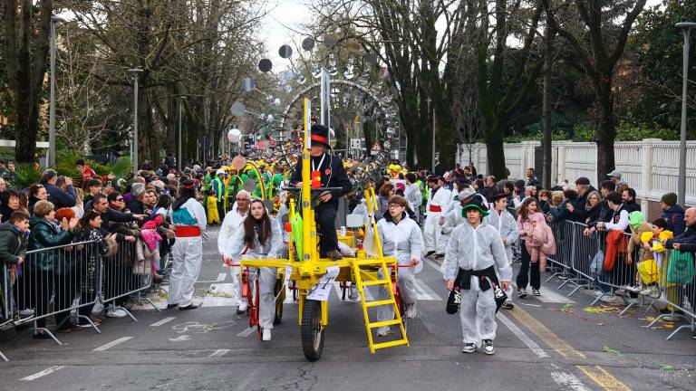 Carnevale a Imola, la sfilata dei fantaveicoli. VIDEO E GALLERY