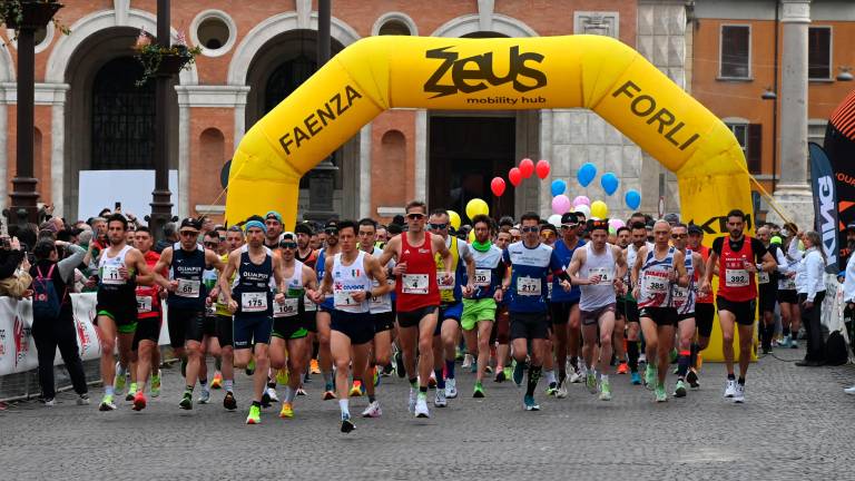 La StraForlì colora le strade dal centro alla periferia VIDEO E FOTOGALLERY