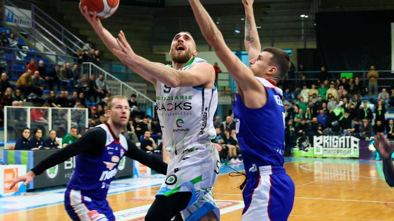 Basket B, Blacks Faenza-San Vendemiano: ingresso gratis per le donne domenica 9 marzo