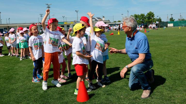 Educazione allo sport, centinaia di bambini a Martorano per il saggio finale di Panathlongiochiamo VIDEO GALLERY