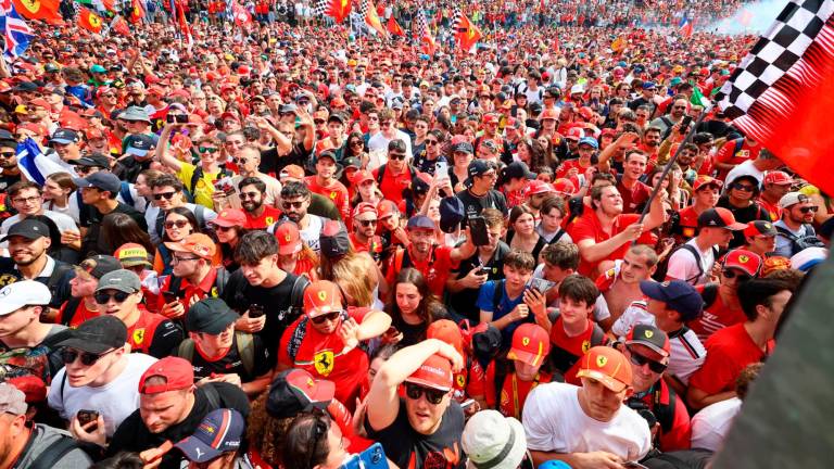 La carica dei duecentomila e l’orgoglio di Imola: «Eravamo pronti, siamo stati all’altezza» - Gallery