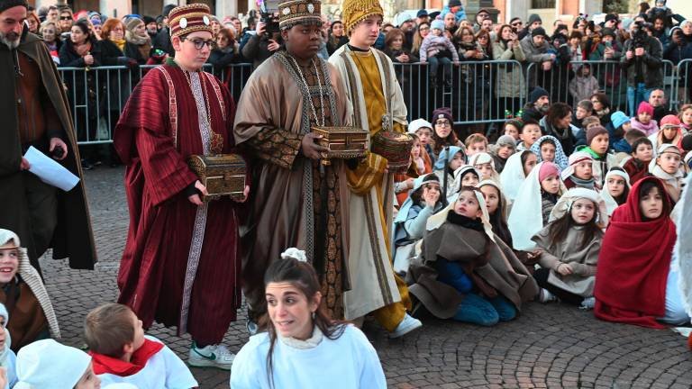 Forlì. Il presepe vivente dei bambini anima il centro storico FOTOGALLERY