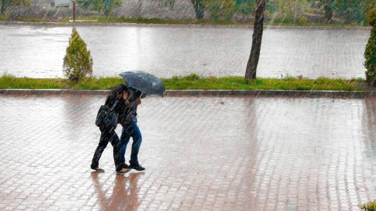 Meteo Romagna, tanta pioggia in arrivo sull’Appennino e allerta arancione per vento martedì 28 gennaio