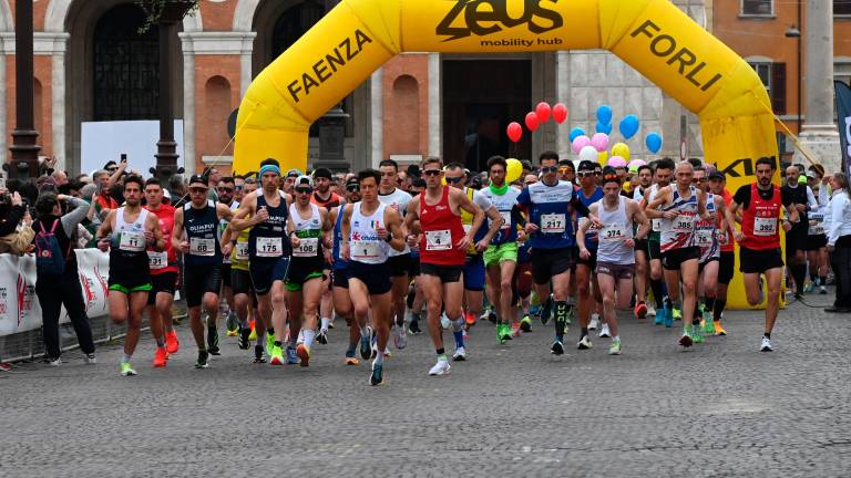 La StraForlì colora le strade dal centro alla periferia VIDEO E FOTOGALLERY