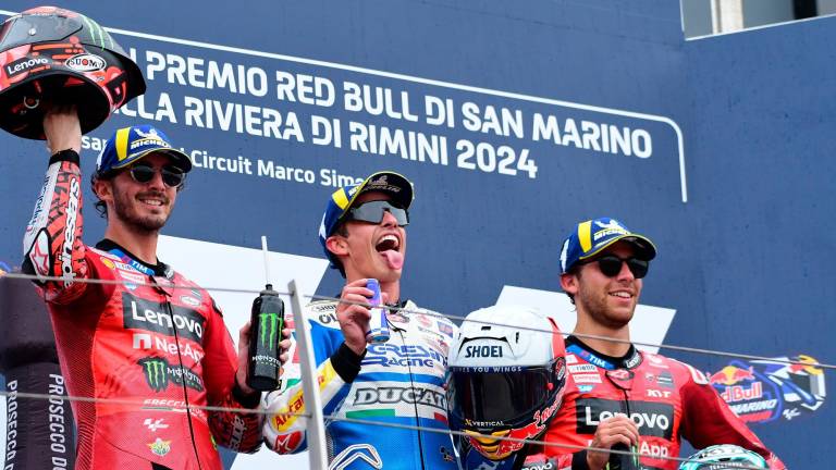 Il podio di Misano: da sinistra Pecco Bagnaia, Marc Marquez ed Enea Bastianini (foto Fini)