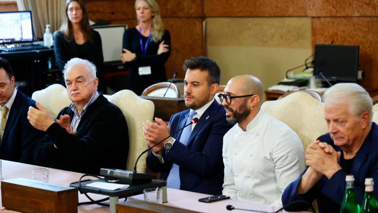 Imola, Iginio Massari e Gino Fabbri all’apertura dell’ex Bacchilega restaurato da Sebastiano Caridi