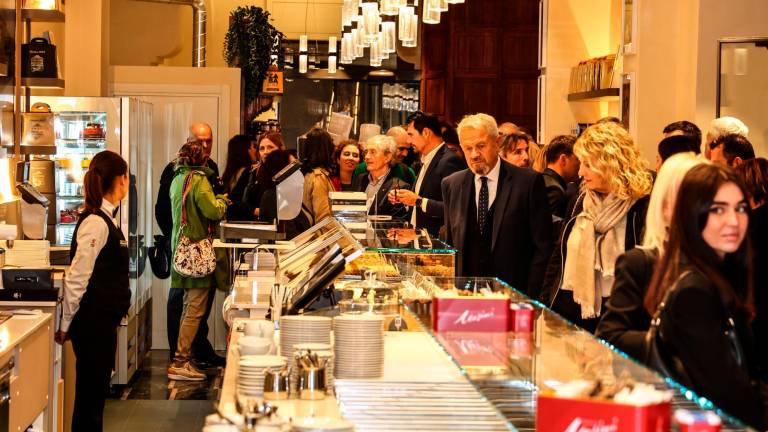 Imola, Iginio Massari e Gino Fabbri all’apertura dell’ex Bacchilega restaurato da Sebastiano Caridi