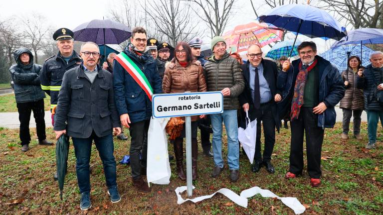 Imola, nel giorno dei 100 anni dalla nascita intitolata una rotonda all’artista Germano Sartelli a breve una grande mostra FOTOGALLERY