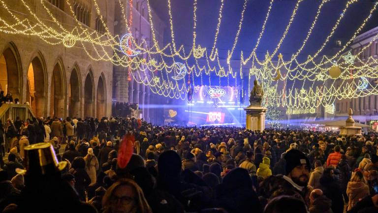 Rimini, festa per 40mila GALLERY