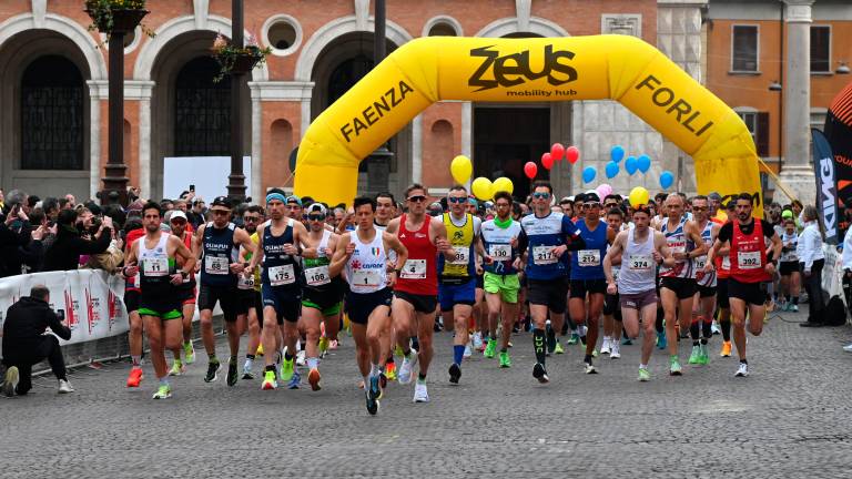 La StraForlì colora le strade dal centro alla periferia VIDEO E FOTOGALLERY