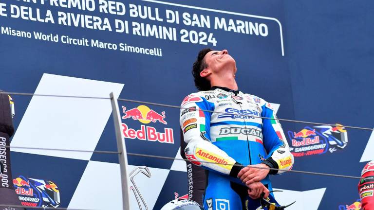 MotoGp, la dedica di Marquez dopo la vittoria di Misano: “Per il team e la famiglia Gresini” - Gallery