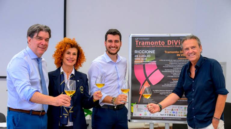 Ecco la tappa riccionese di Tramonto DiVino, il Parmigiano Reggiano è il grande ospite