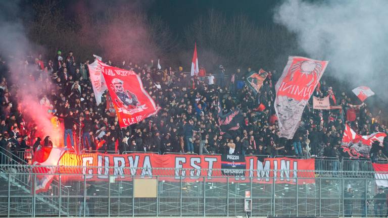 La curva Est durante la partita contro il Trapani foto TOMMASO MOROSETTI