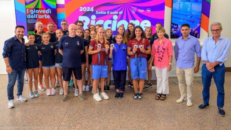 Riccione si tinge di oro con le campionesse olimpiche di ginnastica