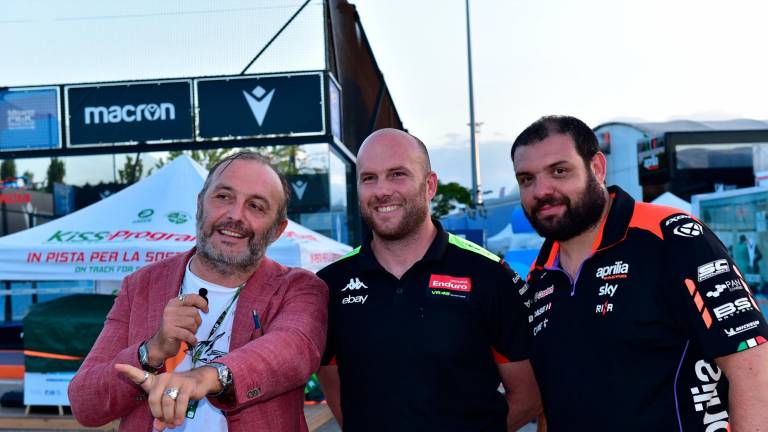 MotoGp a Misano, sorpresa: tra i team in gara spuntano i giocatori di rugby VIDEO GALLERY