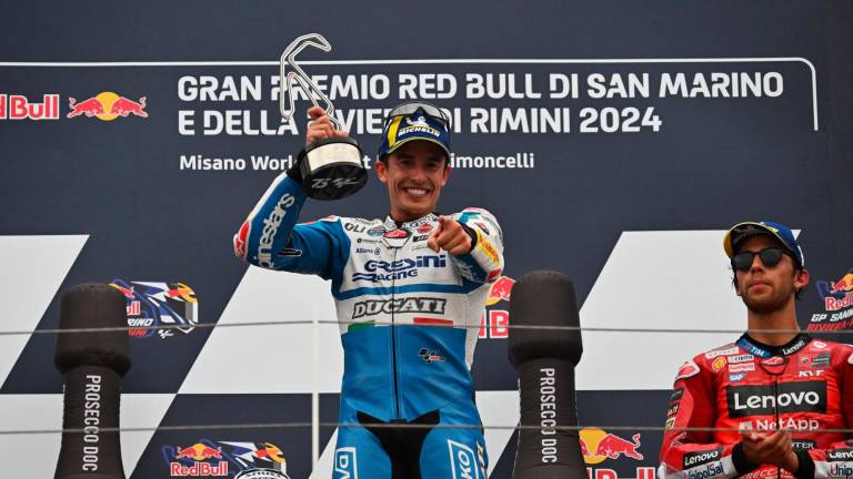 Marc Marquez ed Enea Bastianini sul podio del Gran Premio di Misano: tra una decina di giorni l’autodromo romagnolo tornerà ad avere i riflettori puntati (foto Fini)