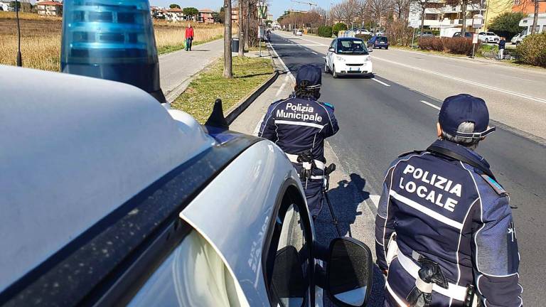 La polizia locale ha rintracciato il pirata e anche l’investito