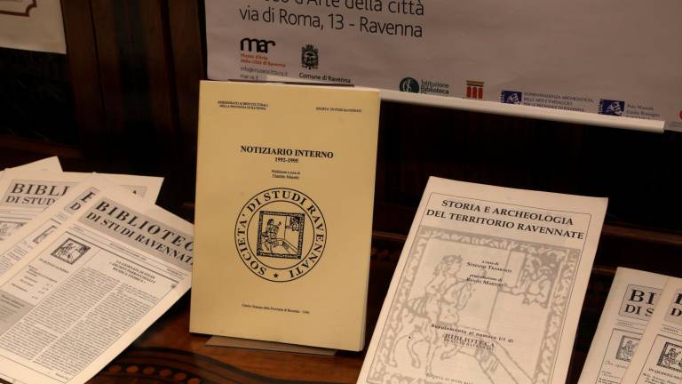 “30 anni di Ravenna Studi e Ricerche”: la mostra al Private Banking della Cassa di Ravenna - Gallery