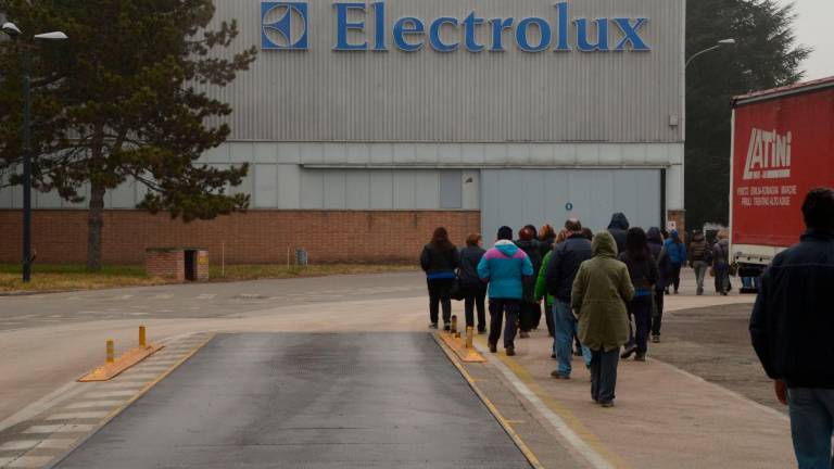 Forlì, infortunio alla Electrolux per un carrellista 47enne