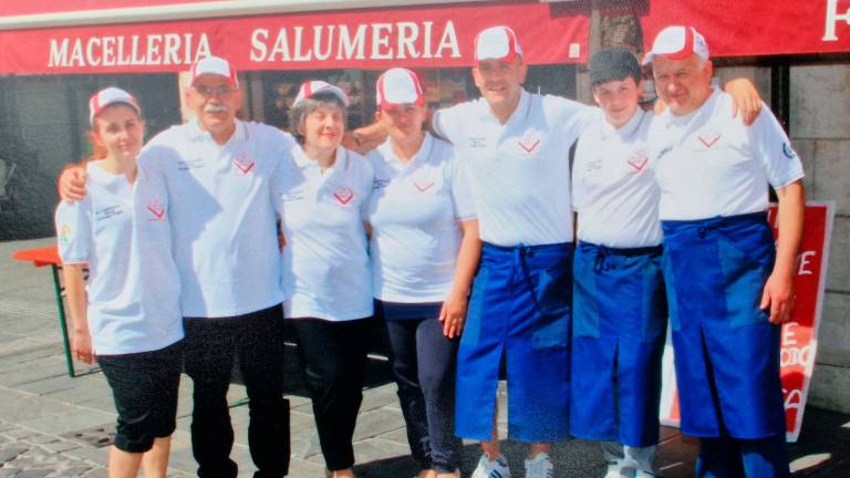 Rimini, 53 anni di amore per il lavoro: “Ai Sapori Felici” diventa Bottega Storica - Gallery