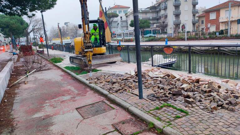 Riccione, ripresi i lavori in viale Parini