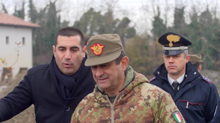 Alluvione in Romagna. E’ emergenza ma la politica scatena la bagarre. La Regione attacca Figliuolo. Fratelli d’Italia annuncia esposti in Procura